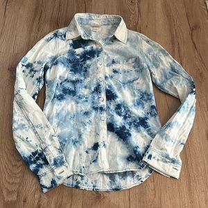 NWOT Mossimo Supply Co Size XS Collared Button Up